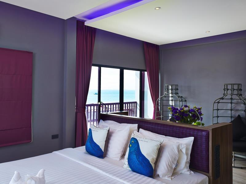Hotel The Weekend Pattaya Esterno foto